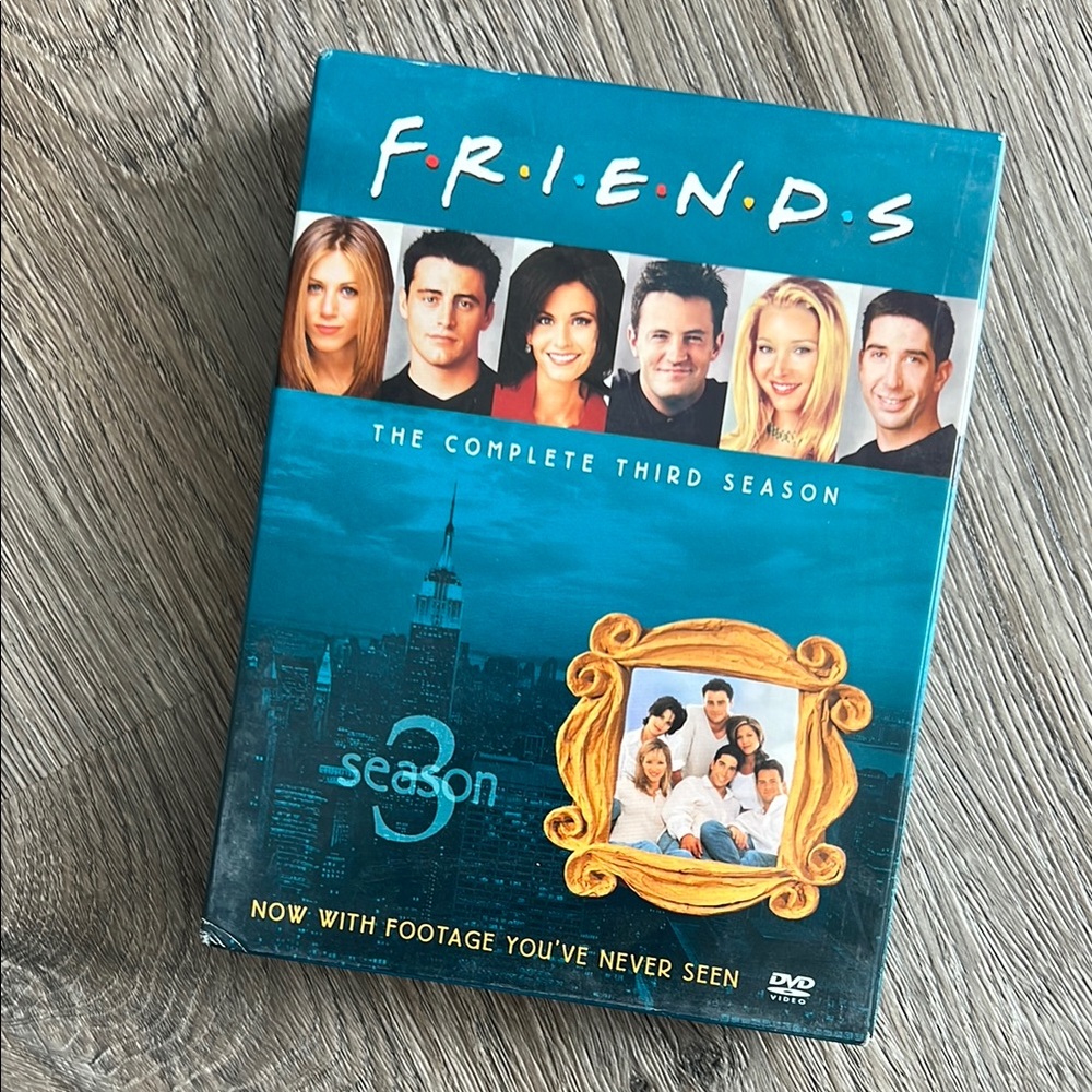 VINTAGE Friends Season 3, 4 DVD Box Set, 2003 Y2K